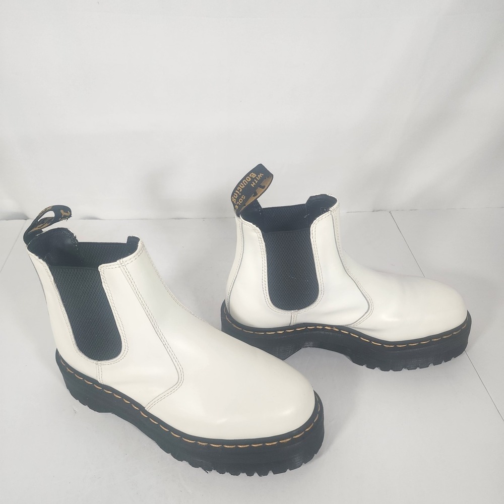 Dr Martens 2976 Quad White Platform Chelsea Boots Women's 10 Men's 9 EU 42 - Picture 2 of 7